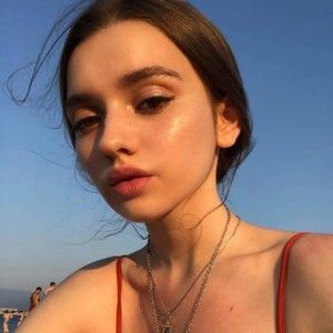 Meet your Posher, Katlin